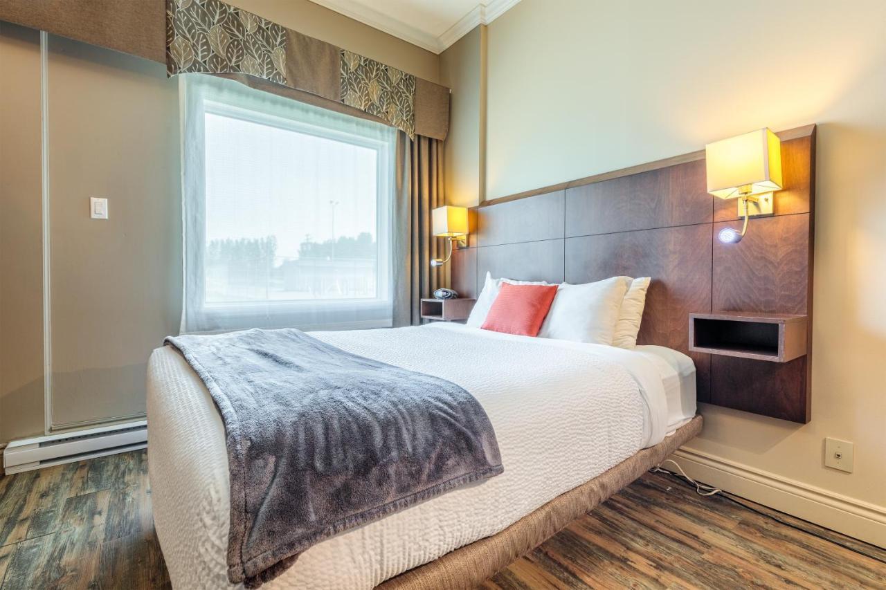 Days Inn By Wyndham Berthierville Esterno foto