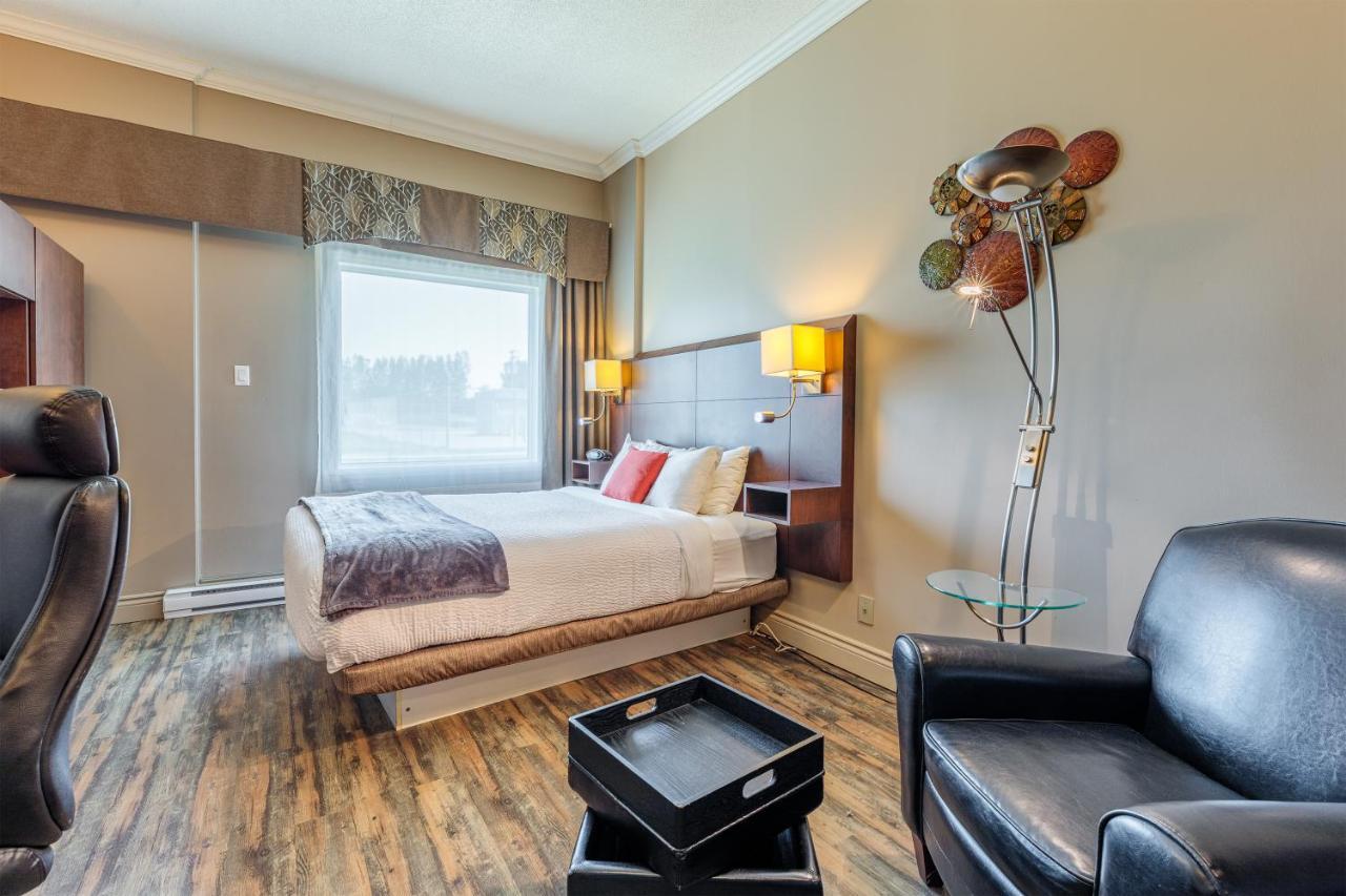 Days Inn By Wyndham Berthierville Esterno foto