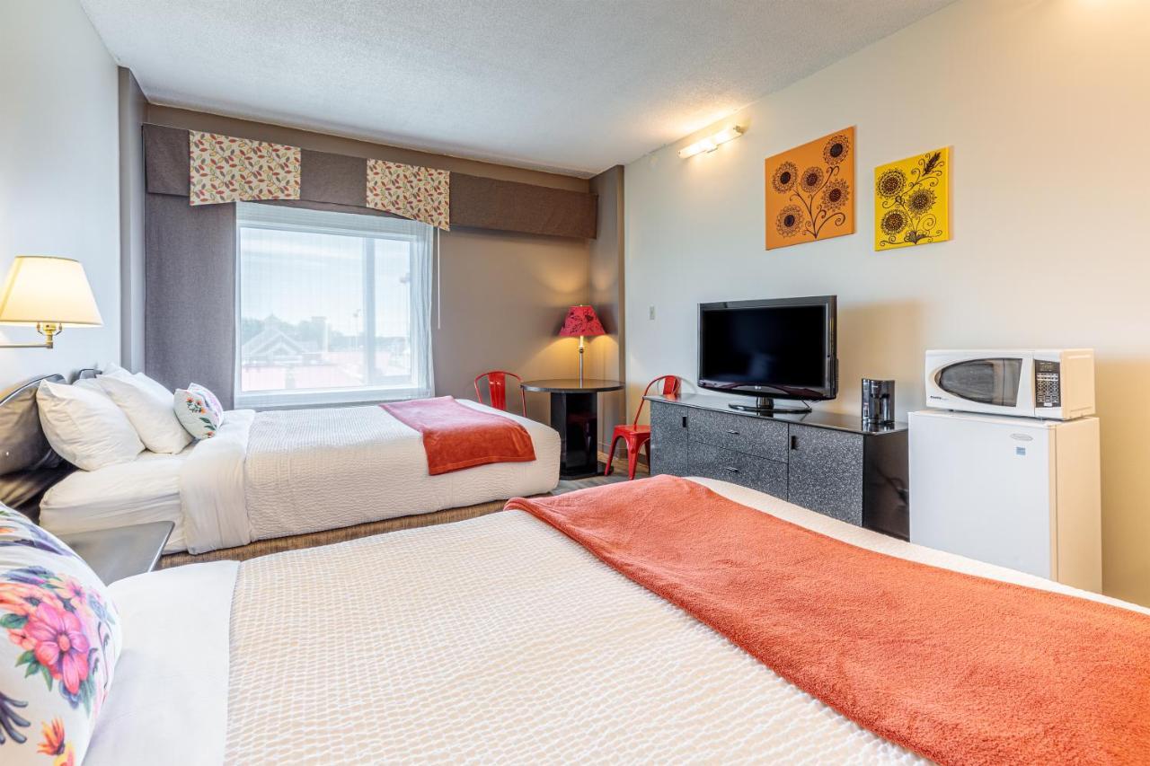 Days Inn By Wyndham Berthierville Esterno foto