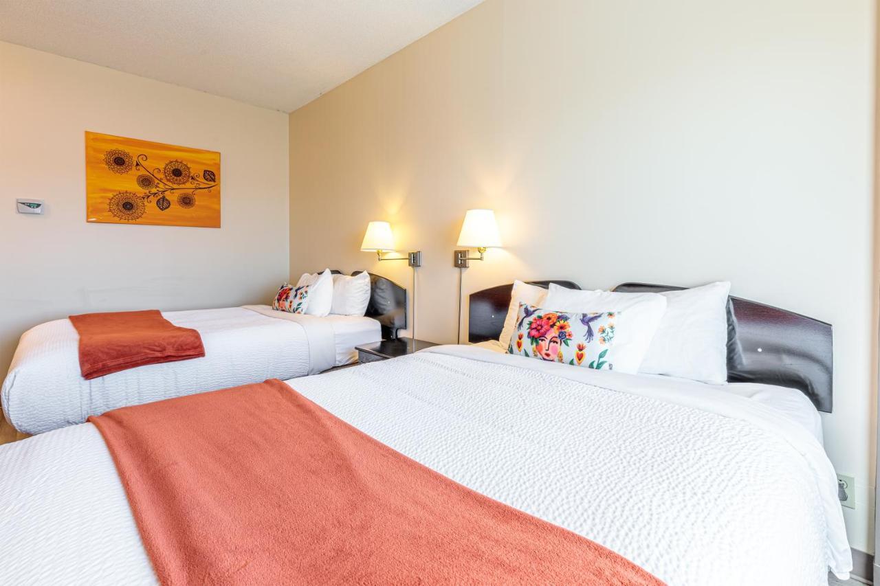 Days Inn By Wyndham Berthierville Esterno foto