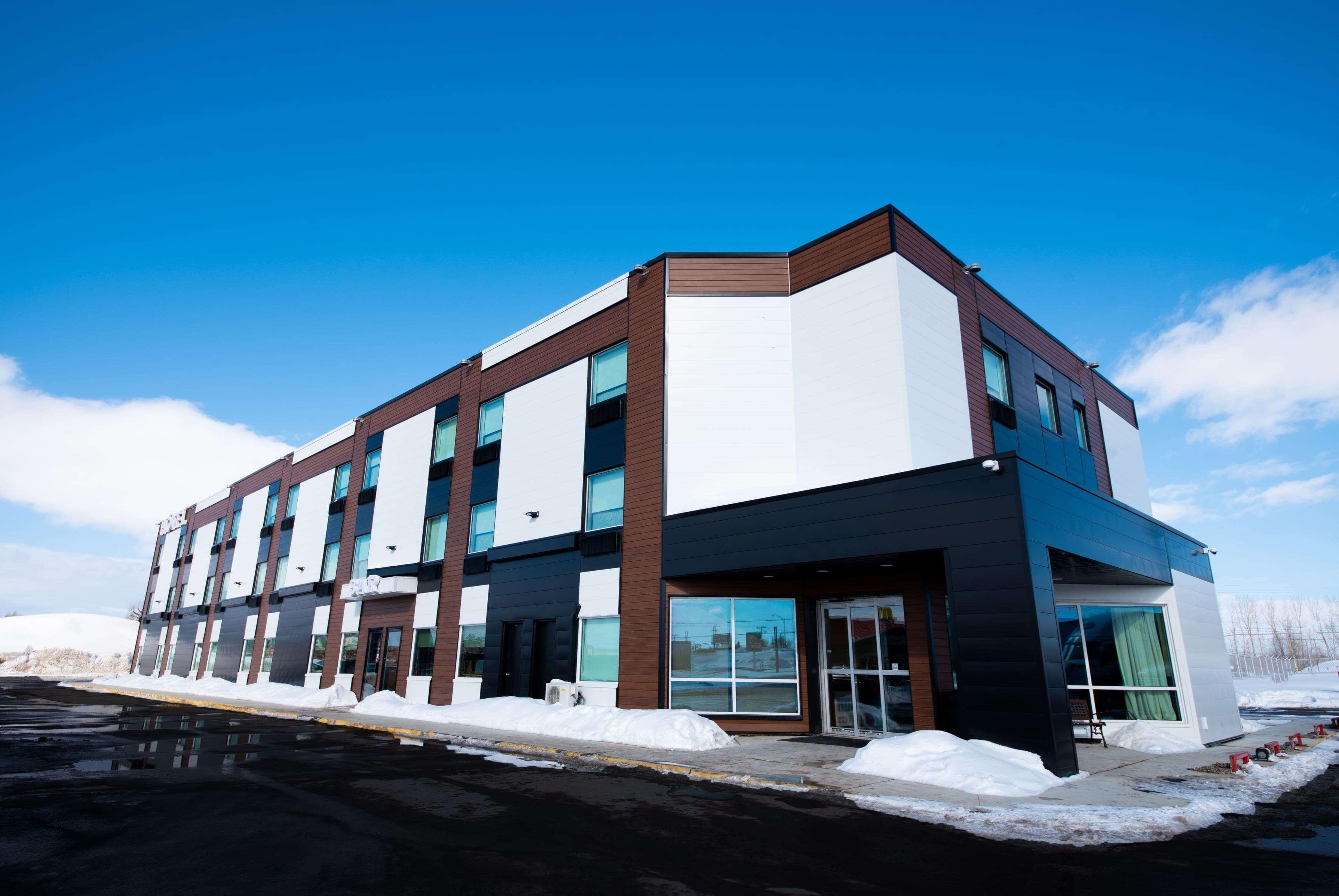 Days Inn By Wyndham Berthierville Esterno foto