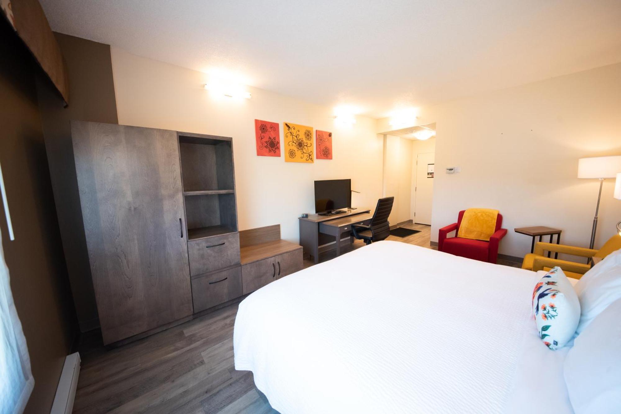 Days Inn By Wyndham Berthierville Esterno foto